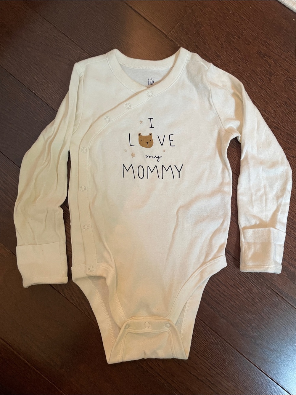 Gap Baby Long-Sleeve One-Piece Bodysuit - Cream "I Love My Mommy"